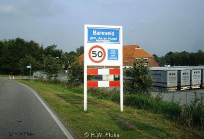 Bareveld is een dorp in grotendeels provincie Groningen, gemeente Veendam (t/m 1968 gemeente Wildervank), deels provincie Drenthe, gemeente Aa en Hunze (t/m 1997 gemeente Gieten).