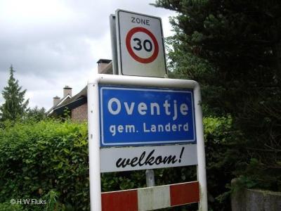 Oventje is een buurtschap in de provincie Noord-Brabant, in de regio Noordoost-Brabant, gemeente  Maashorst. T/m 1993 gemeente Zeeland. In 1994 over naar gemeente Landerd, in 2022 over naar gemeente Maashorst.