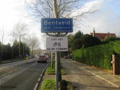 Bentveld is een dorp in de provincie Noord-Holland, in de streek Kennemerland, gemeente Zandvoort.