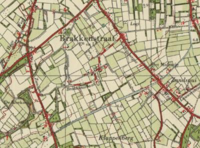 Buurtschap Brakkenstraat (hier op een kaart uit ca. 1960) ligt rond de gelijknamige weg, Z van Etten-Leur, N van buurtschap Klappenberg, NW van buurtschap Zandspui, tussen de Rijsbergseweg (de N394) en de Zundertseweg. (© www.kadaster.nl)