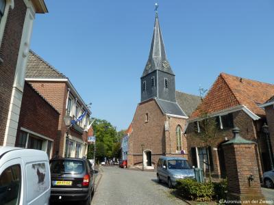 De voorheen Hervormde, thans PKN Sint Joriskerk in Bredevoort is een in oorsprong laatgotisch, eenbeukig kerkje, met houten torentje uit ca. 1640 boven de westelijke gevel.