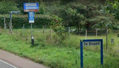 De Bisselt is een buurtschap in de provincie Limburg, gemeente Mook en Middelaar. De buurtschap valt onder het dorp Mook. De buurtschap is alleen komend vanuit Mook voorzien van een wit plaatsnaambordje. Komend vanuit Groesbeek moet het dat ontberen.