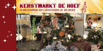De Kerstmarkt in De Hoef (op een zondag in december) is naar eigen zeggen de gezelligste en meest authentieke kerstmarkt in de wijde omgeving, met alleen kerstgerelateerde artikelen. De markt is de laatste jaren uitgegroeid tot een drukbezocht evenement.