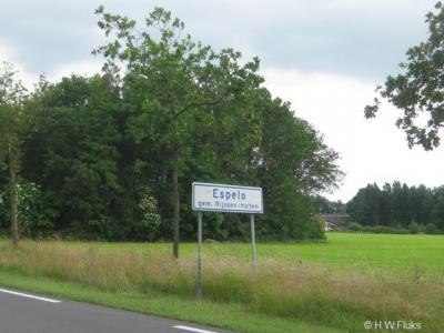 Espelo is een buurtschap in de provincie Overijssel, in de streek Salland, gemeente Rijssen-Holten. T/m 2000 gemeente Holten. De buurtschap valt onder het dorp Holten. De buurtschap ligt buiten de bebouwde kom en heeft daarom witte plaatsnaamborden.