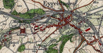 Op deze kaart, uit ca. 1930, zijn de 20e-eeuwse veranderingen rond Eygelshoven goed te zien. Van W naar O: buurtschap Hopel, mijnwerkerskolonie Hopel (hier nog 'Kolonie' geheten) en de mijn 'Laura en Vereeniging', nog volop in bedrijf.