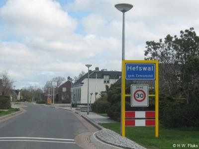 Hefswal is een buurtschap in de provincie Groningen, in de streek Hoogeland, gemeente Het Hogeland. T/m 1978 gemeente Uithuizermeeden. In 1979 over naar gemeente Hefshuizen, in 1990 over naar gemeente Eemsmond, in 2019 over naar gemeente Het Hogeland.