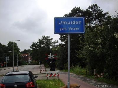 IJmuiden is een stad in de provincie Noord-Holland, in de streek Kennemerland, gemeente Velsen.