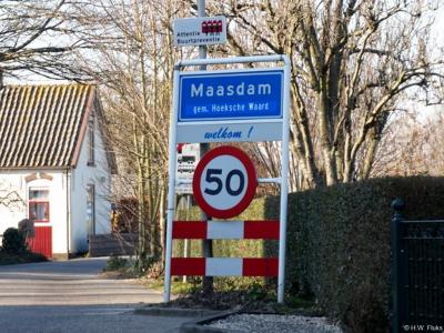Maasdam is een dorp in de provincie Zuid-Holland, in de streek en gemeente Hoeksche Waard. Het was een zelfstandige gemeente t/m 1983. In 1984 over naar gemeente Binnenmaas, in 2019 over naar gemeente Hoeksche Waard.