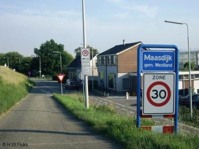Maasdijk is een dorp in de provincie Zuid-Holland, in de streek Delfland, gemeente Westland. T/m 2003 gemeente Naaldwijk.