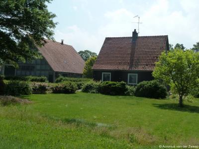Marknesse heeft 4 gemeentelijke monumenten, waaronder deze boerderij op Blokzijlerweg 10.