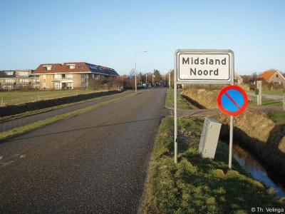 Midsland Noord is een buurtschap in de provincie Fryslân, in de streek Waddengebied, op het eiland en in de gemeente Terschelling.