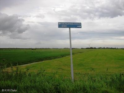 Monsamabuorren is een buurtschap in de provincie Fryslân, gemeente Súdwest-Fryslân. T/m 1983 gemeente Hennaarderadeel. In 1984 over naar gemeente Littenseradiel, in 2018 over naar gemeente Súdwest-Fryslân.