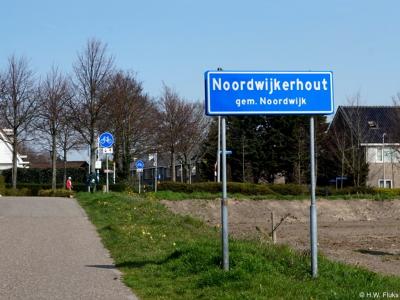 Noordwijkerhout is een dorp in de provincie Zuid-Holland, in de regio Bollenstreek, gemeente Noordwijk. Het was een zelfstandige gemeente t/m 2018.