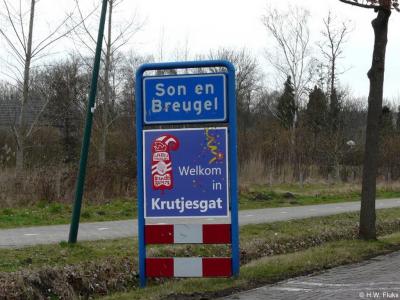 Son en Breugel is een gemeente in de provincie Noord-Brabant. Tijdens carnaval heten de dorpen Son en Breugel Krutjesgat.