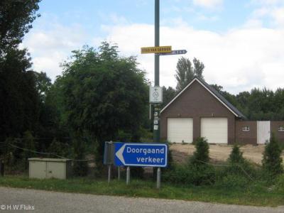 Straatnaambordjes zijn in ons land bijna altijd blauw. Buurtschap Stad van Gerwen had tot voor kort gele straatnaambordjes. Tegenwoordig zijn deze bordjes ook blauw.