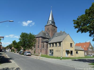 De RK kerk H.H. Martelaren van Gorcum in Stampersgat (ook bekend als 'Heilige Leonardus en Gezellen') in 2016 gekocht door vastgoedbelegger Adrie Kuijstermans. De kerk wordt in 2022 getransformeerd tot een woonzorgcomplex met 22 appartementen.