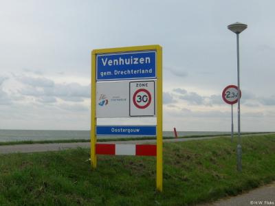 Venhuizen is een dorp in de provincie Noord-Holland, in de streek West-Friesland, gemeente Drechterland. Het was een zelfstandige gemeente t/m 2005.