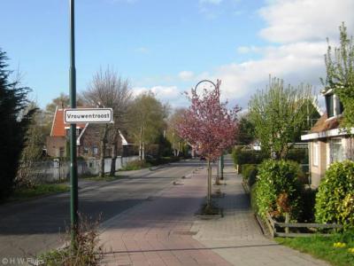 Vrouwentroost is een buurtschap in de provincie Noord-Holland, in de streek Amstelland, gemeente Aalsmeer.