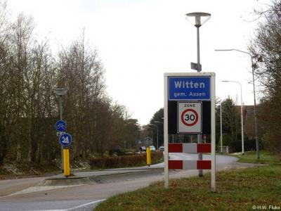 Witten is een buurtschap in de provincie Drenthe, gemeente Assen. De buurtschap valt onder de stad Assen.