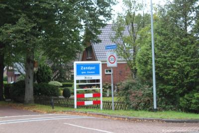 Zandpol is een dorp in de provincie Drenthe, gemeente Emmen. T/m 1997 grotendeels gemeente Schoonebeek.