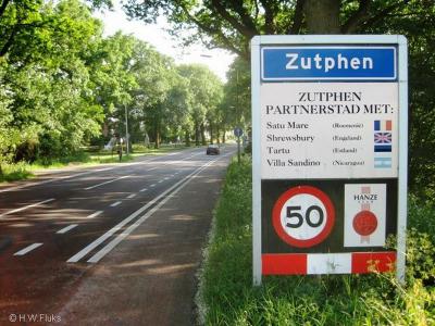 Zutphen is een stad en gemeente in de provincie Gelderland, in de streek Achterhoek.