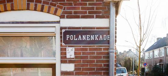 Halfweg, de straatnaam Polanenkade herinnert nog aan de oude benaming van het huidige Halfweg