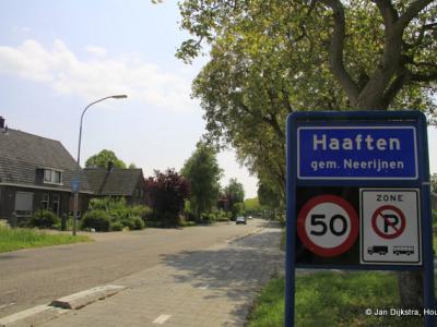 Haaften is een dorp in de provincie Gelderland, in de streek Betuwe, gemeente West Betuwe. Het was een zelfstandige gemeente t/m 1977. In 1978 over naar gemeente Neerijnen, in 2019 over naar gemeente West Betuwe.