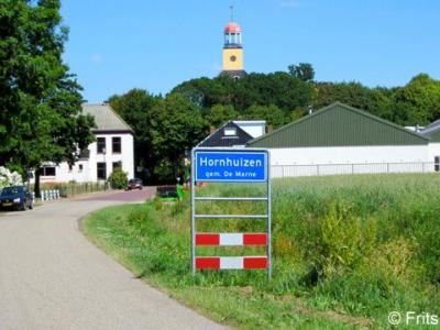 Hornhuizen is een dorp in de provincie Groningen, gemeente Het Hogeland. T/m 1989 gemeente Kloosterburen, in 1990 over naar gemeente De Marne, in 2019 over naar gemeente Het Hogeland.