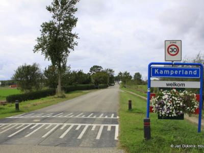 Kamperland is een dorp in de provincie Zeeland, gemeente Noord-Beveland. T/m 1994 gemeente Wissenkerke.