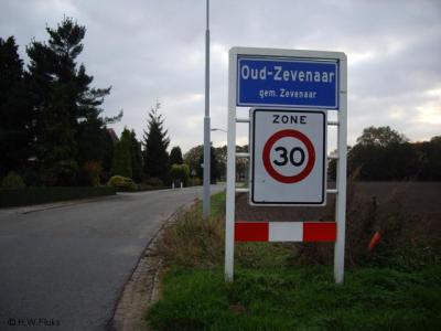 Oud-Zevenaar is een dorp in de provincie Gelderland, in de streek Liemers, gemeente Zevenaar.