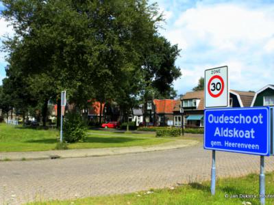 Oudeschoot is een dorp in de provincie Fryslân, gemeente Heerenveen. T/m 30-6-1934 gemeente Schoterland.