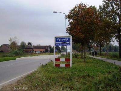 Velswijk is een dorp in de gemeente Bronckhorst. T/m 2004 viel het dorp onder de gemeente Zelhem.