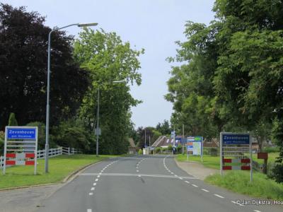 Zevenhoven is een dorp in de provincie Zuid-Holland, in de streek Groene Hart, gemeente Nieuwkoop. Het was een zelfstandige gemeente t/m 1990. In 1991 over naar gemeente Liemeer, in 2007 over naar gemeente Nieuwkoop.