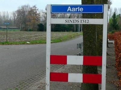 Aarle is een buurtschap in de provincie Noord-Brabant, in de regio Zuidoost-Brabant, en daarbinnen in de streek Kempen, gemeente Best. De buurtschap Aarle valt onder het dorp Best. (© www.hhbest.nl)