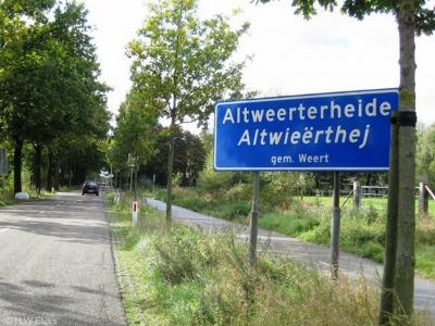 Altweerterheide is een dorp in de provincie Limburg, in de streek Midden-Limburg, gemeente Weert.
