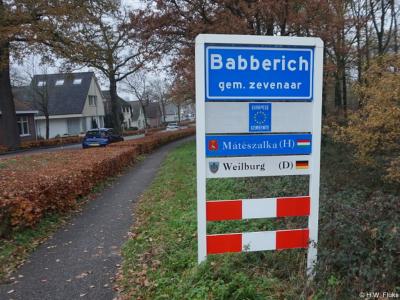 Babberich is een dorp in de provincie Gelderland, in de streek Liemers, gemeente Zevenaar.