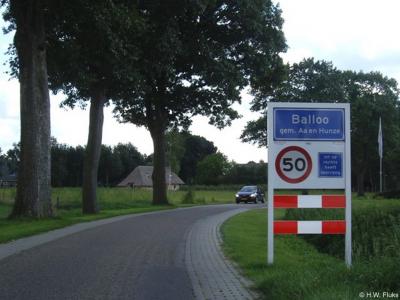 Balloo is een dorp in de provincie Drenthe, gemeente Aa en Hunze. T/m 1997 gemeente Rolde.