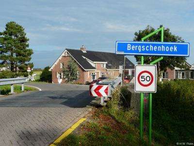 Bergschenhoek is een dorp in de provincie Zuid-Holland, in de streek Schieland, gemeente Lansingerland. Het was een zelfstandige gemeente t/m 2006.