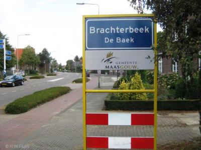 Brachterbeek is een dorp in de provincie Limburg, in de regio Midden-Limburg, gemeente Maasgouw. T/m 2006 gemeente Maasbracht. Het dorp wordt ook wel Maasbracht-Beek genoemd, en in het Limburgs ook wel  Brachterbaek.