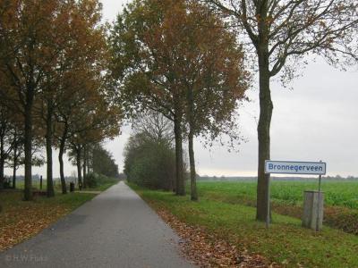 Bronnegerveen is een dorp in de gemeente Borger-Odoorn. T/m 1997 gemeente Borger.