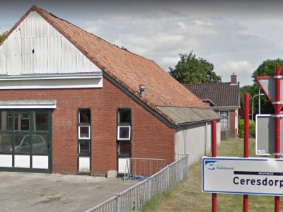 De woonbuurt Ceresdorp, in het dorpsgebied van Musselkanaal, tegenwoordig onderdeel van de woonwijk Cereswijk, is in de jaren vijftig gebouwd als 'fabrieksdorp' voor de werknemers van de nabijgelegen - inmiddels weer verdwenen - Philipsfabrieken. © Google