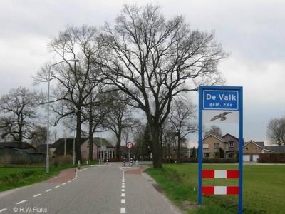 De Valk is een buurtschap in de provincie Gelderland, in de streek Veluwe, gemeente Ede. De buurtschap valt voor de postadressen grotendeels onder het dorp Lunteren en voor een klein deel onder het dorp Wekerom.