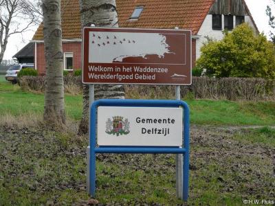 Delfzijl is een stad in de provincie Groningen, in de streek Hoogeland, gemeente Eemsdelta. Het was een zelfstandige gemeente t/m 2020. Het was de hoofdplaats van die gemeente.