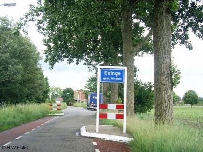 Ezinge is een dorp in de provincie Groningen, in de streken Westerkwartier en Middag-Humsterland en de gemeente Westerkwartier. Het was een zelfstandige gemeente t/m 1989. In 1990 over naar gemeente Winsum, in 2019 over naar gemeente Westerkwartier.