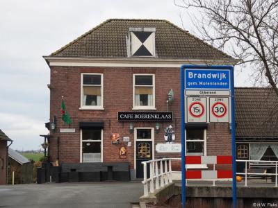 Gijbeland is een dorp in de provincie Zuid-Holland, in de streek Alblasserwaard, gemeente Molenlanden. T/m 1985 gemeente Brandwijk. In 1986 over naar gemeente Graafstroom, in 2013 over naar gemeente Molenwaard, in 2019 over naar gemeente Molenlanden.