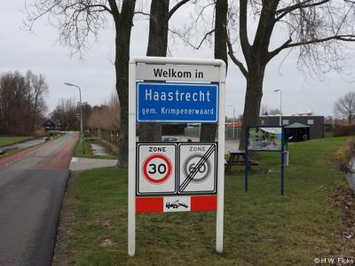 Haastrecht is een dorp in de provincie Zuid-Holland, in de gemeente en grotendeels streek Krimpenerwaard. Het was een zelfstandige gemeente t/m 1984. In 1985 over naar gemeente Vlist, in 2015 over naar gemeente Krimpenerwaard.