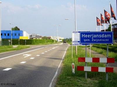 Heerjansdam is een dorp in de provincie Zuid-Holland, gemeente Zwijndrecht. Het was een zelfstandige gemeente t/m 2002.