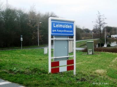 Leimuiden is een dorp in de provincie Zuid-Holland, gemeente Kaag en Braassem. Het was een zelfstandige gemeente t/m 1990. In 1991 over naar gemeente Jacobswoude, in 2009 over naar gemeente Kaag en Braassem.