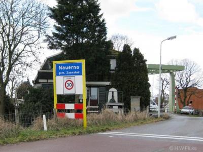 Nauerna is een buurtschap in de provincie Noord-Holland, in de regio Zaanstreek, gemeente Zaanstad. T/m 1973 grotendeels gemeente Assendelft, deels gemeente Westzaan.