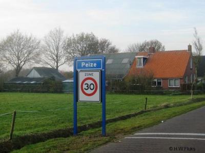 Peize is een dorp in de provincie Drenthe, gemeente Noordenveld. Het was een zelfstandige gemeente t/m 1997.